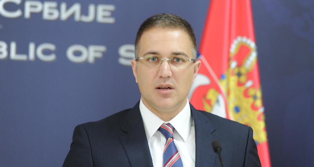 SRPSKA POLICIJA U 2 AKCIJE ZAPLENILA 260 KILOGRAMA DROGE! Stefanović: Nećemo dozvoliti da nude narkotike našoj deci