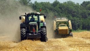 SRS će poljoprivrednicima u Srbiji obezbediti povlašćen status