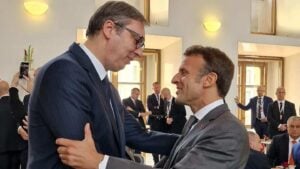SSP: Vučićeva Večera u Parizu koštaće Srbiju više desetina milijardi dolara