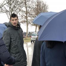 STIGAO MEĐU PRVIMA: Luka Mitrović na poslednjem oproštaju od Dejana Milojevića