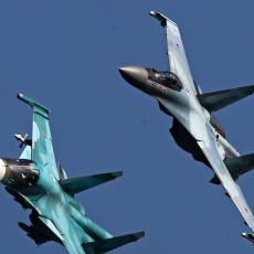 SUHOJI GRMELI IZNAD TURSKE: Pogledajte MANEVRISANJE ruskih pilota, prikazana i LETEĆA TVRĐAVA (VIDEO)