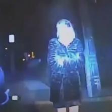 SUPRUGA POZNATOG POLITIČARA ZGAZILA PEŠAKA: Policija ju je pustila da napusti mesto nesreće, ali kamere su sve snimile (VIDEO)