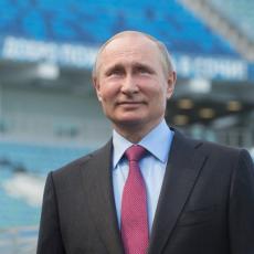 SUTRA NAM JE DIVAN DAN, DIVAN DAN... Putin puni 66. godina, a na rođendan mu dolazi BAŠ ON! (FOTO)