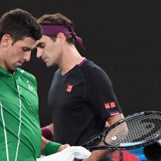 ŠVAJCARCU NEĆE BITI DOBRO: Novak PRIZNAO da je Federer najbolji u istoriji (FOTO)