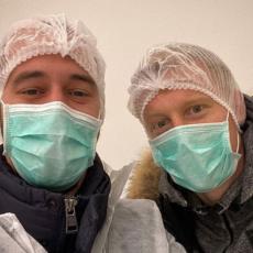 SVAKA ČAST, MAJSTORI: Borjan i Pankov se pridružili volonterima u Areni (FOTO)