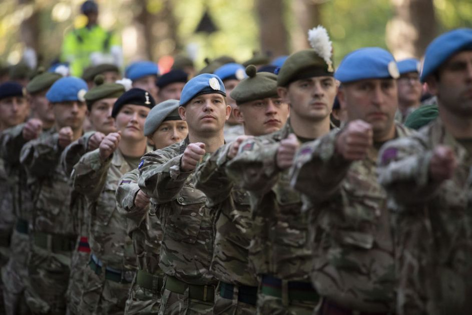 SVAKA JE POMOĆ DOBRODOŠLA: Britanija Ukrajini šalje 30 elitnih vojnika za obuku protiv ruske agreskije!