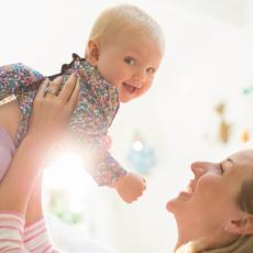 SVAKA MAMA MORA DA ZNA: Koža bebe je triput osetljivija od kože odraslih - evo kako sprečiti iritacije i ojede