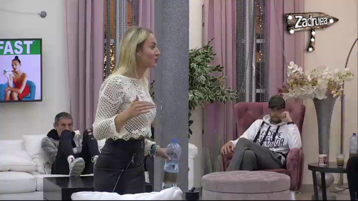 SVAKI DAN ĆU TE MALTRETIRATI! Luna Đogani poludela kada joj je Brendon spomenuo Anastasiju Ražnatović, pa mu zapretila! (VIDEO)