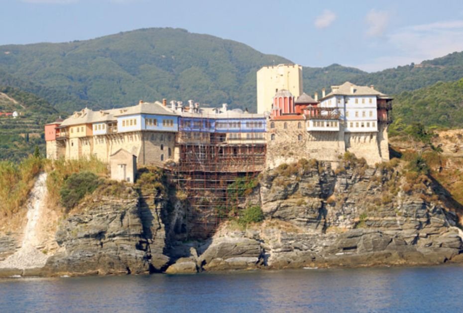 SVEŠTENSTVO PANTOKRATORA ŽELI DA UTVRDI ISTINU: Manastir pokreće istragu, odakle
ženske kosti na Svetoj gori