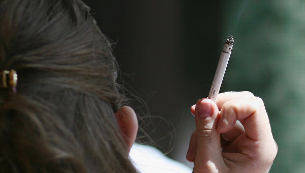 SZO poziva Srbiju da uvede potpunu zabranu pušenja na javnim mestima