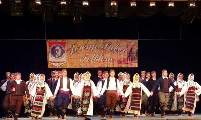 Sabor folklora uvod u magiju