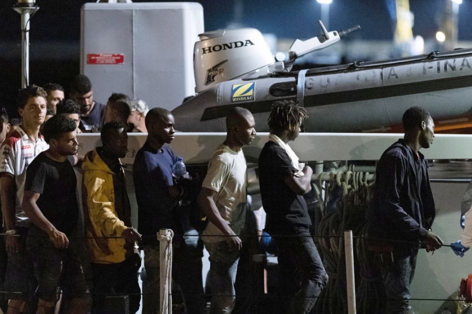 Salvini poručio Ričardu Giru: Odvedi migrante u Holivud