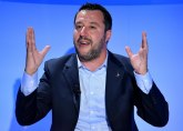 Salvini pristao da pusti maloletne migrante u zemlju