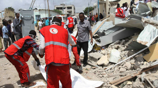Samoubilački napad kod hotela u Mogadišu, 20 mrtvih