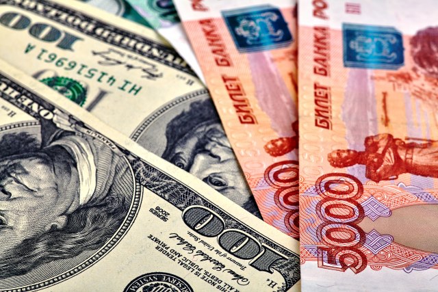 Sankcije? Ruska rublja najuspešnija valuta u svetu
