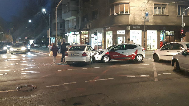 Saobraćajna nesreća na uglu Takovske i Svetogorske