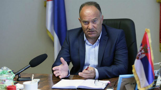 Šarčević najavio smenu direktora škole Treći kragujevački bataljon