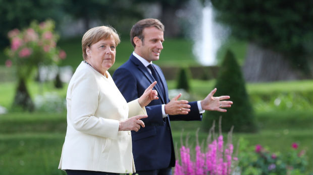 Sastanak Merkelove i Makron uoči početka nemačkog predsedavanja