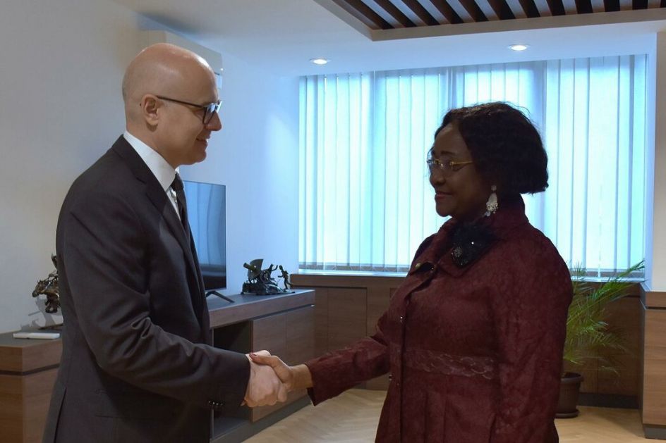 Sastanak ministra Vučevića sa delegiranim ministrom za spoljne poslove Gabona Nijonde