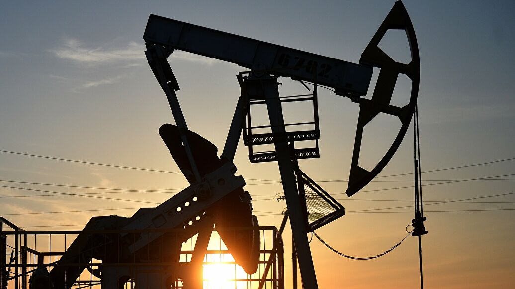 Savet EU odobrio gornju granicu cena ruske nafte i derivata