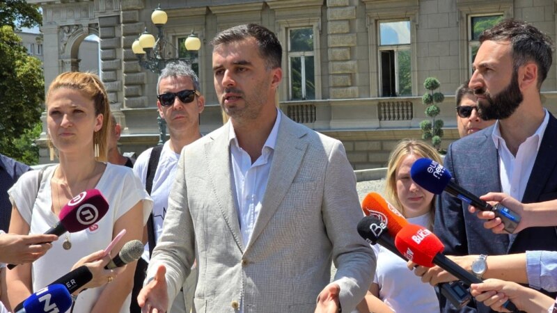 Savo Manojlović: Kreni-promeni će napustiti Skupštine grada Beograda i opštine Novi Beograd