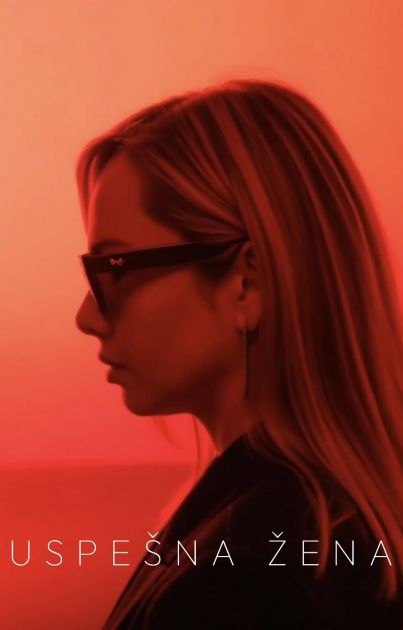 Savremeni ideali pod lupom: Ana Štajdohar o uspehu, usamljenosti i nametnutim standardima