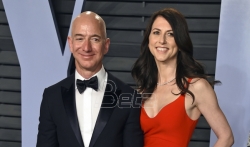 Šef Amazona Džef Bezos i supruga finalizovali razvod