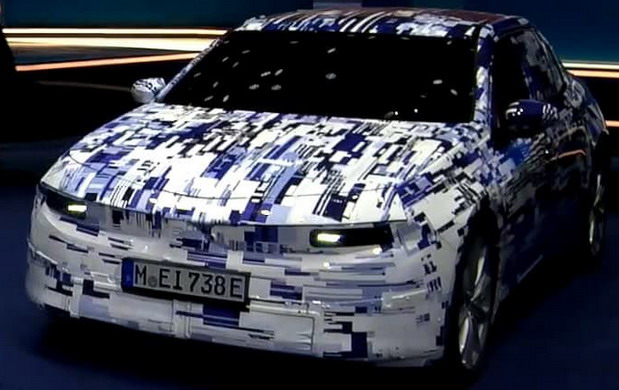 Šef BMW-a navodi da je ulaganje samo u električna vozila slepa ulica