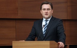 
					Selaković: Srbija će preduzeti pravne akte da zaštiti srpski narod u Crnoj Gori 
					
									