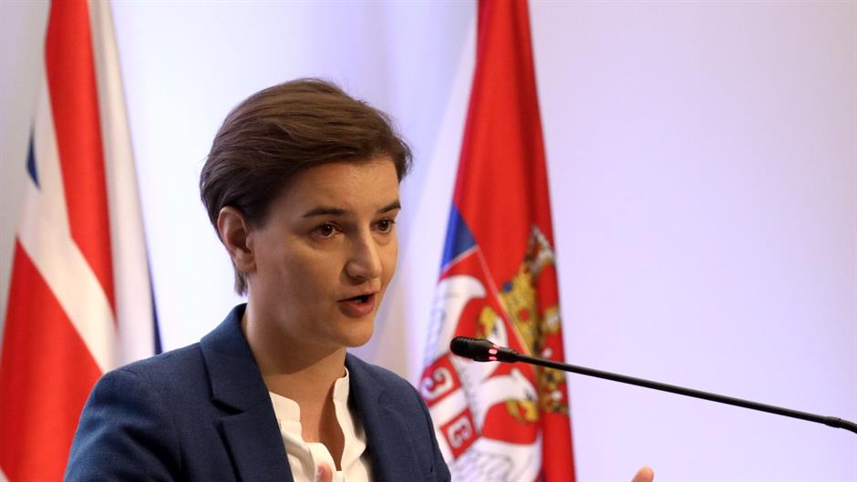 Serbia’s PM to join ruling President Vucic’s party