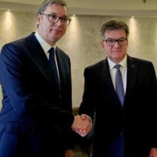 Serija važnih sastanaka: Vučić razgovarao sa Miroslavom Lajčakom - Čeka se obraćanje na forumu