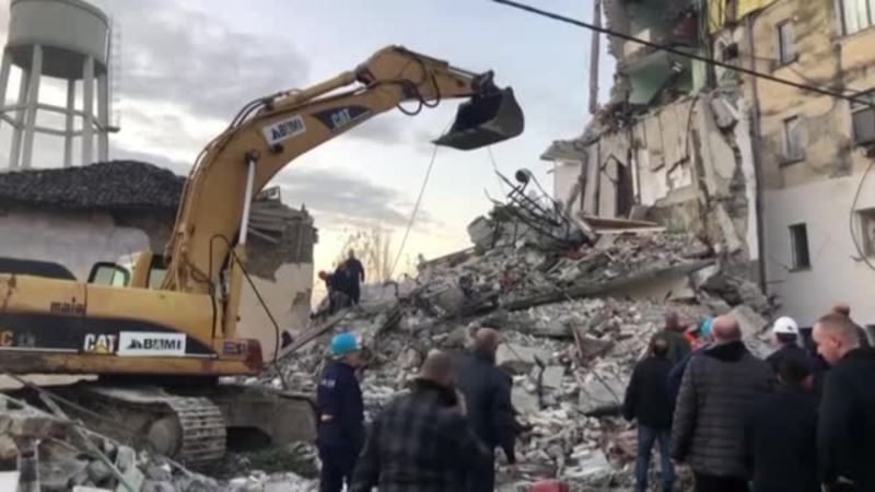 Potraga za preživelima nakon zemljotresa u Albaniji