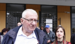 Šešelj: Baričević tvrdi da je deportovan, a dobio četiri puta veću imovinu u Hrvatskoj (VIDEO)