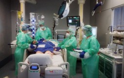 
					Šest novih pacijenata u bolnici u Čačku zbog sumnje da imaju infekcije izazvane korona virusom 
					
									