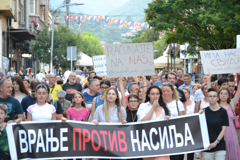 Šesti protest protiv nasilja u petak u Vranju
