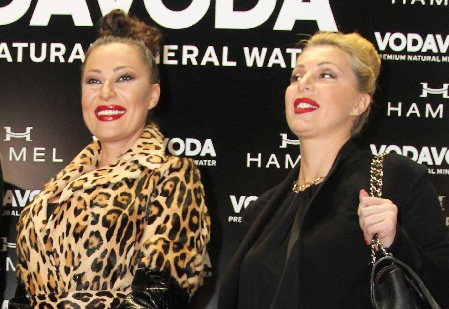 Sestre sve dele, ali ne i raskoš: Sad je sve samo Cecino, a Lidija od svih krije skromni dom