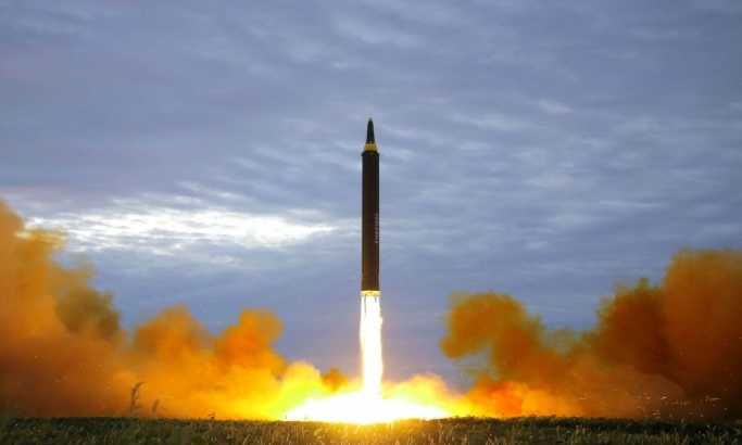 Severna Koreja testira raketu koja stiže do Amerike