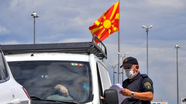 Severna Makedonija, proglašeno krizno stanje na graničnim prelazima sa Srbijom i Grčkom