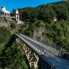 Sezona počinje! Radosna vest za ljubitelje ove banje - evo cena smeštaja i bazena
