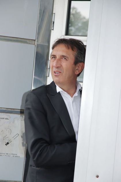 Shvatio sam da je vreme koje mi je ostalo dragoceno… Zdravlje Žike Jakšića zabrinulo javnost, hitno hospitalizovan