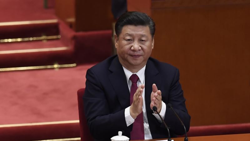 Si Đinping ulazi u kineski ustav 