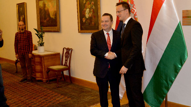 Pomoć Mađarske u zaštiti srpske granice
