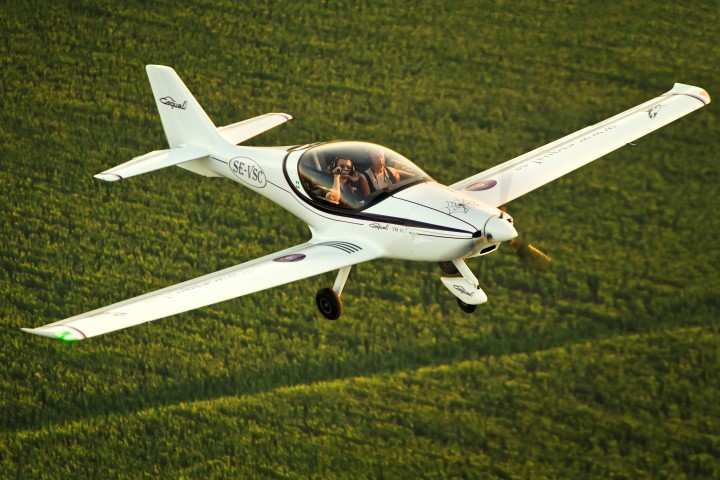 Sin stradalog pilota prodaje proizvodnju ultra-lake letelice Eskval