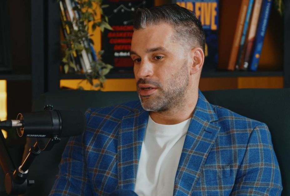 Sine, trebalo je da dođeš na selo, da sa ocem pokosiš: Selektor Orlova umalo zaplakao usred emisije