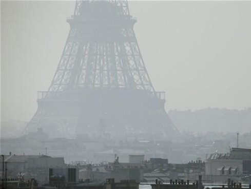 Širi region Pariza od idućeg leta postaje zona sa niskim nivoom emisija štetnih gasova