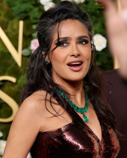Zvezda koja ruši beauty standarde: Salma Hayek i ovog leta novi sede sa stilom