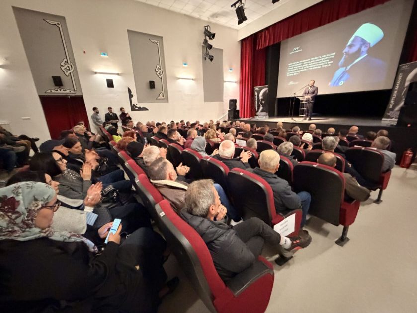 “Sjenica je bila i ostala muftijina”: Skup posvećen sjećanju na akademika Muamera Zukorlića