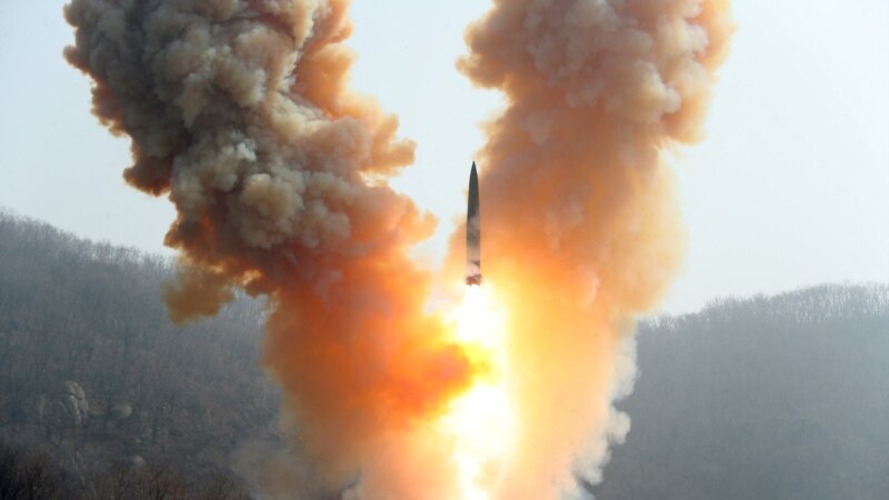 Sjeverna Koreja prijeti da vježbe SAD i Južne Koreje vode do nuklearnog rata