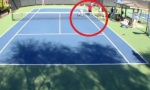 Skandal na teniskom meču u Las Vegasu: Pozdravile se na mreži, pa krenule u obračun (VIDEO)