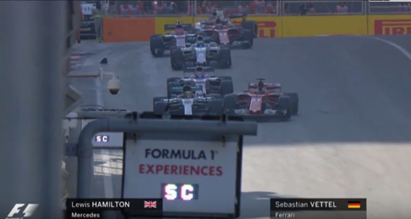 Skandal na trci Formule 1: Hamilton naglo zakočio Fetelu, onda ga ovaj namerno udario! (VIDEO)